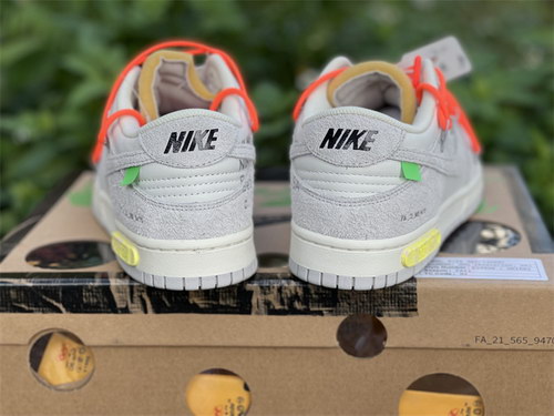 Off-White x Futura x Nike Dunk-084