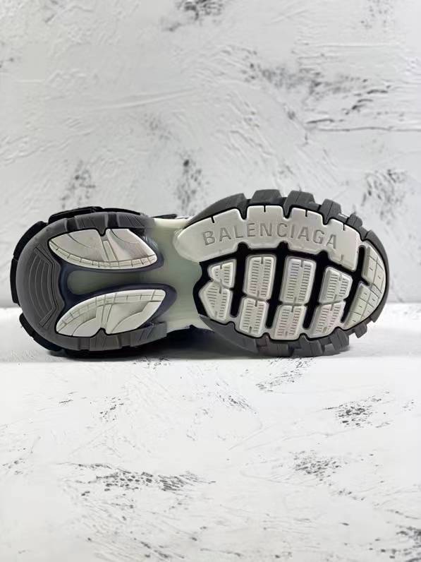 Ba*len*cia*ga shoes aaaa(women)-172