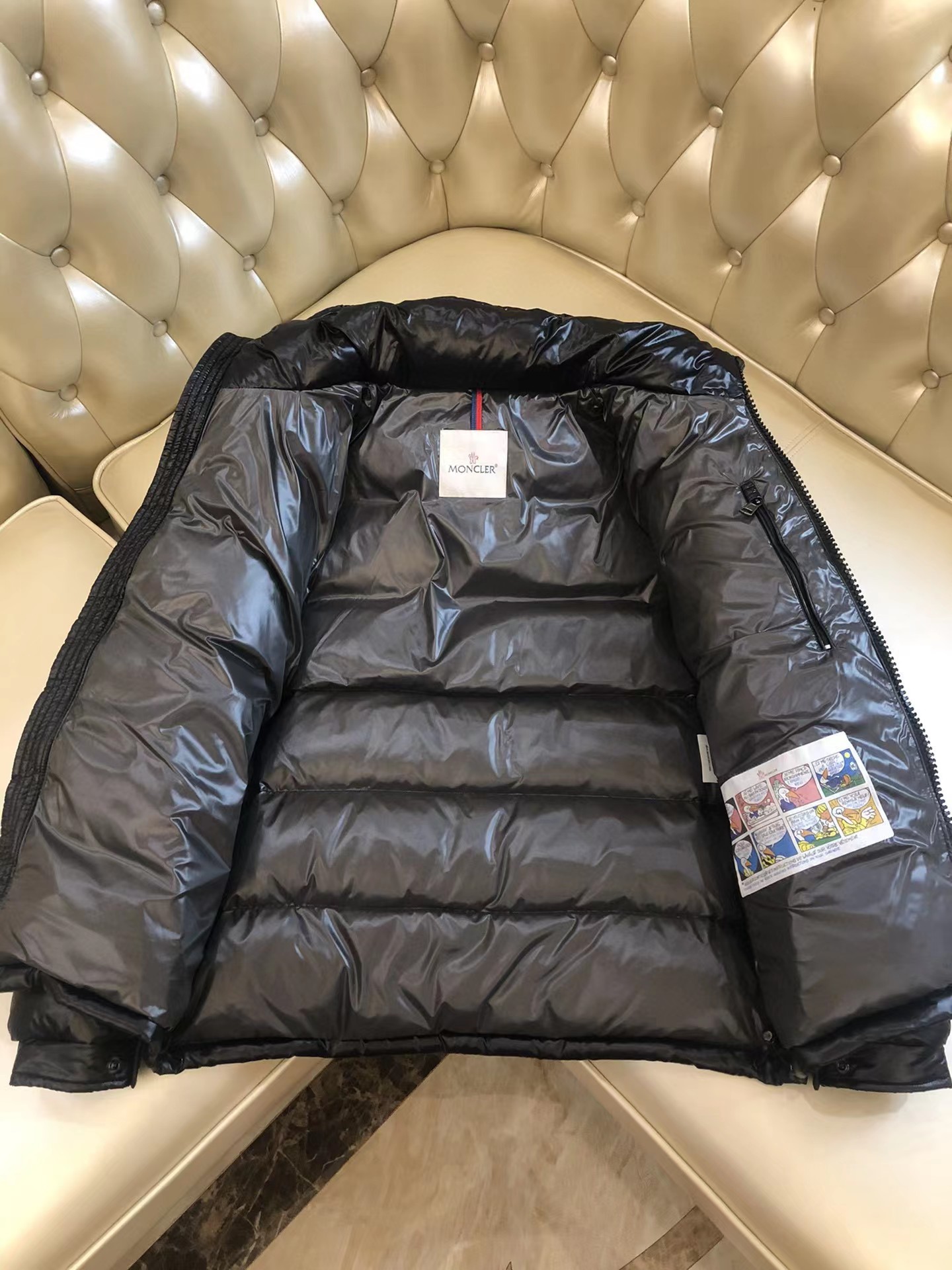 Moncler Coat-115