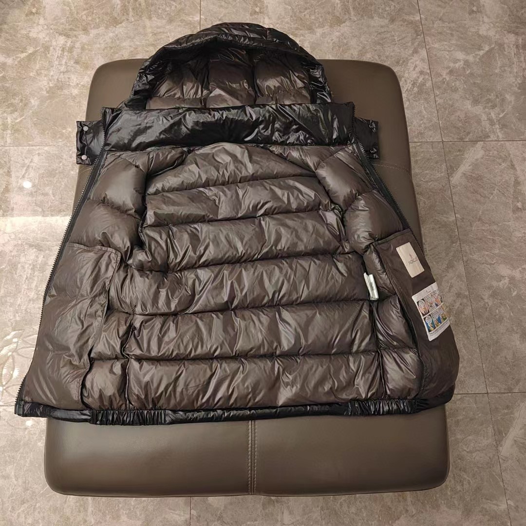 Moncler Vest Coat-016