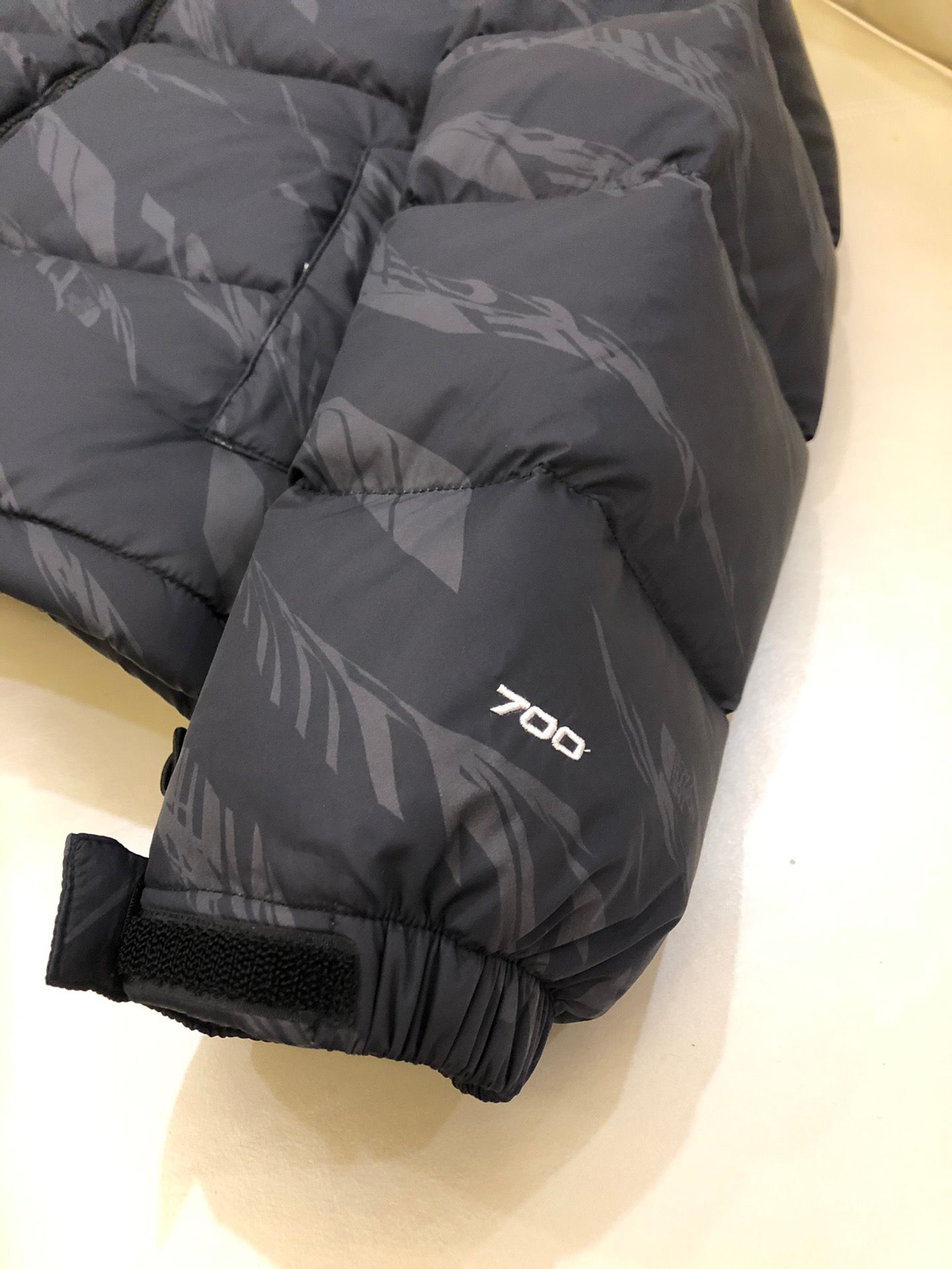 the n0*h F**e coat-033
