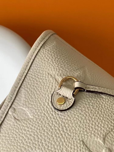 LV Handbags AAAA(Women)-176