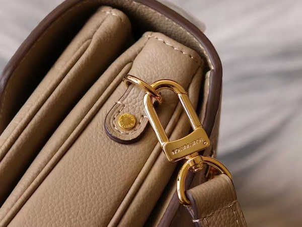 LV Handbags AAAA(Women)-181