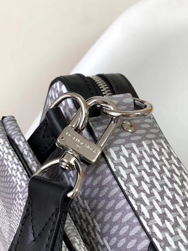 LV Handbags AAA(Men)-082