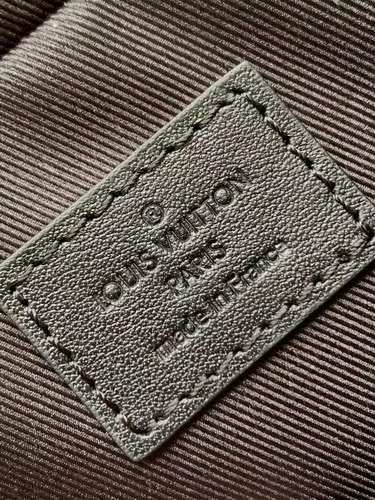 LV Handbags AAA(Men)-082