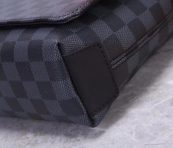 LV Handbags AAA(Men)-092