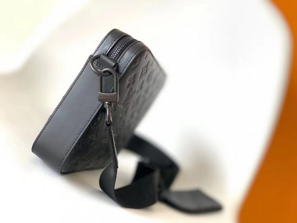 LV Handbags AAA(Men)-085