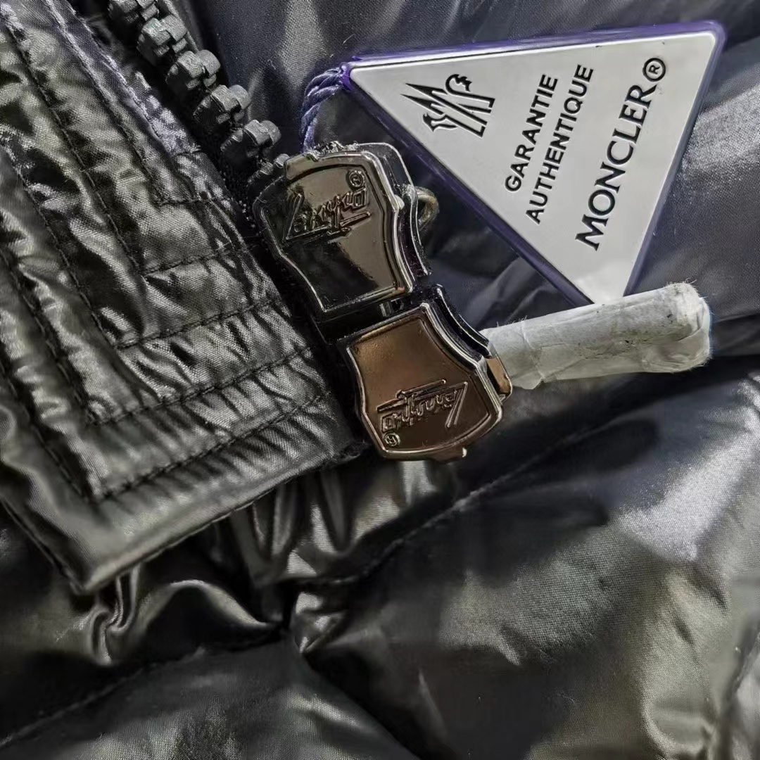 Moncler Coat(W)-009