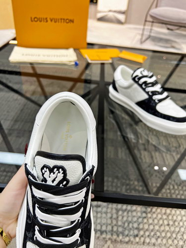 LV Shoes(AAA)-766