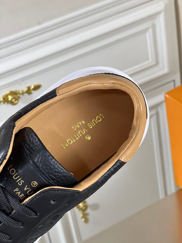 LV Shoes(AAA)-799