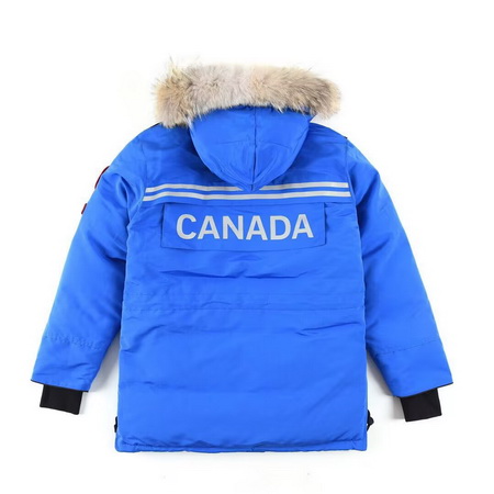 Can*a Go*e coat-210