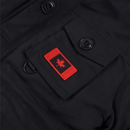 Can*a Go*e coat-230