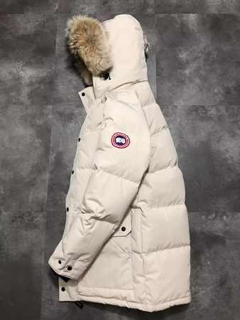 Can*a Go*e coat (e30)-224