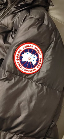 Can*a Go*e coat (2252)-220