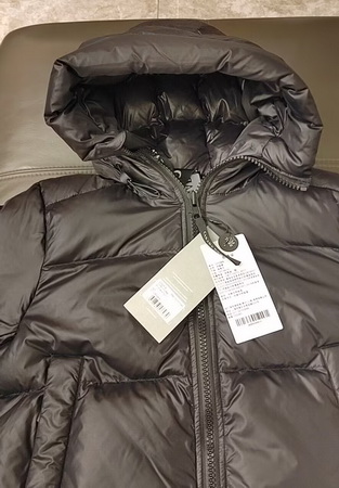 Can*a Go*e coat (2252)-220