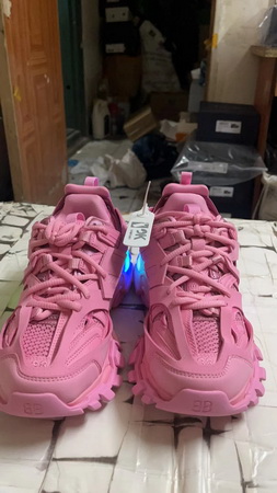 Ba*len*cia*ga shoes aaaa(women)