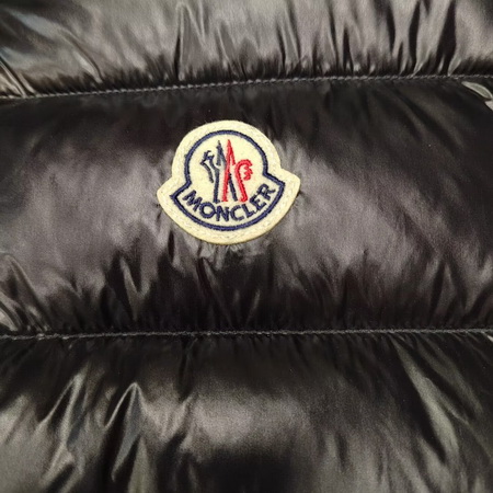 Moncler Vest Coat-024A