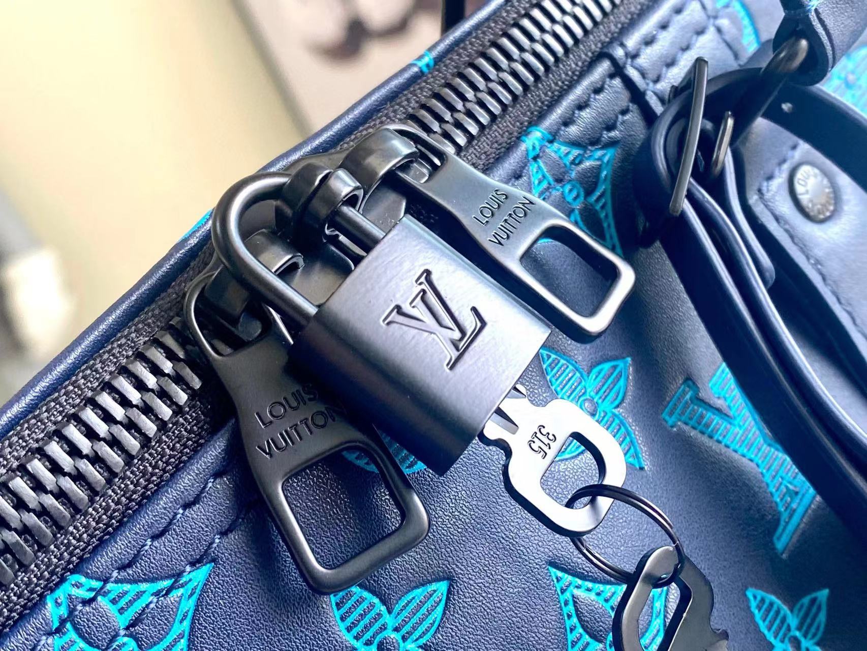 LV Luggage Bag(AAAA)-019