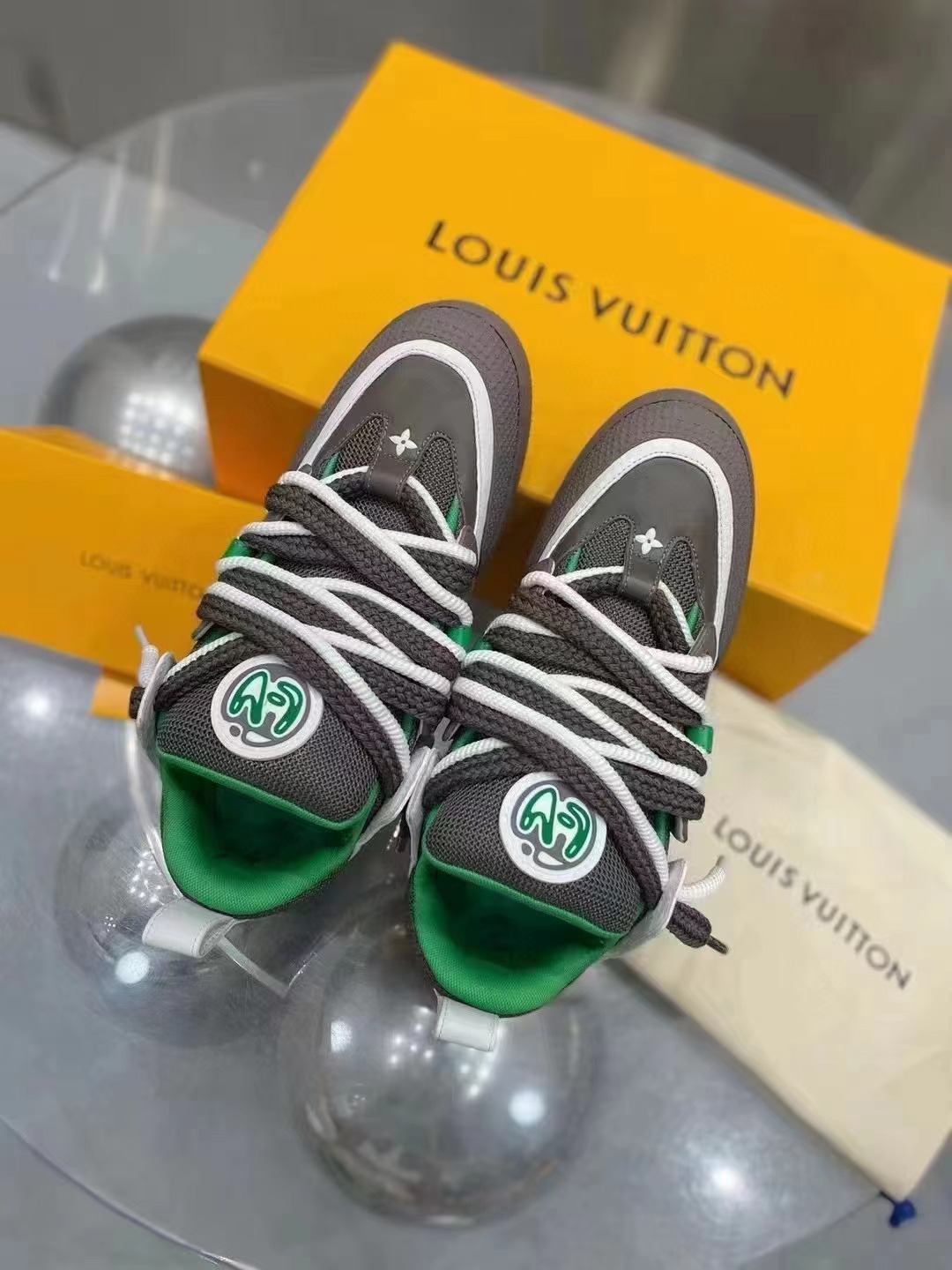 LV Shoes(AAA)-922