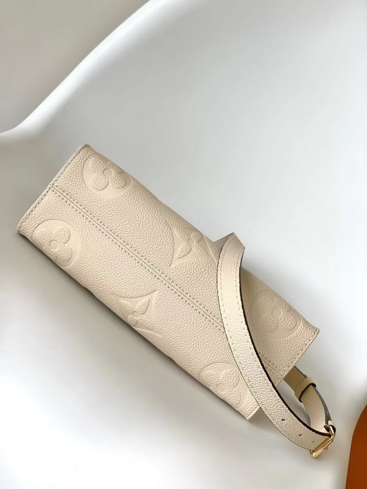 LV Handbags AAA(Women)-180
