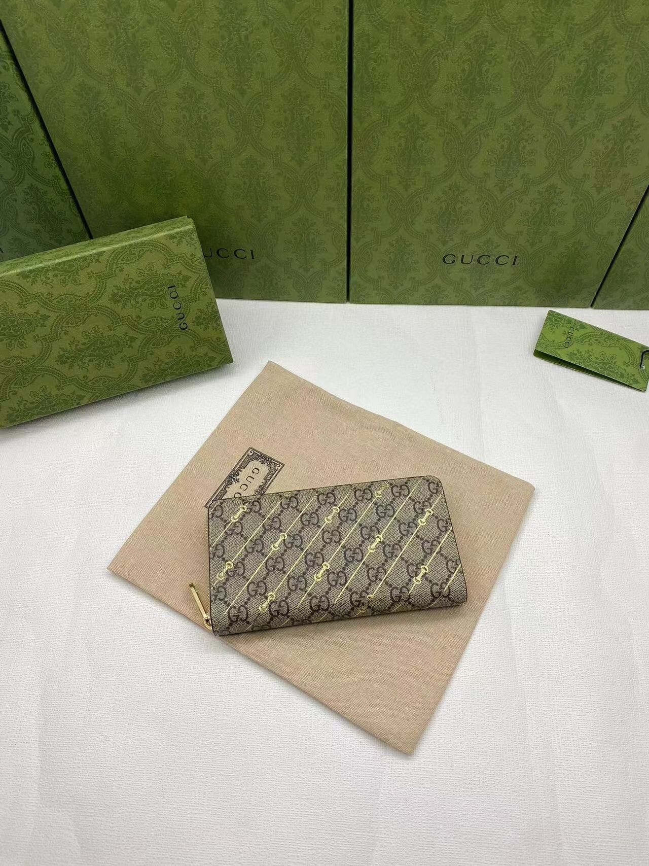 G*u*i wallets aaa(men)-078