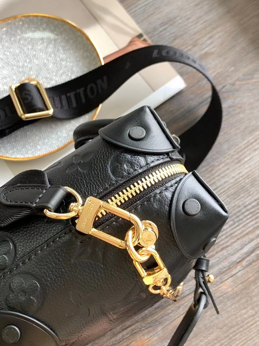 LV Handbags AAA(Women)-158