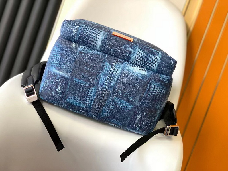 LV Backpack(AAAA)-083