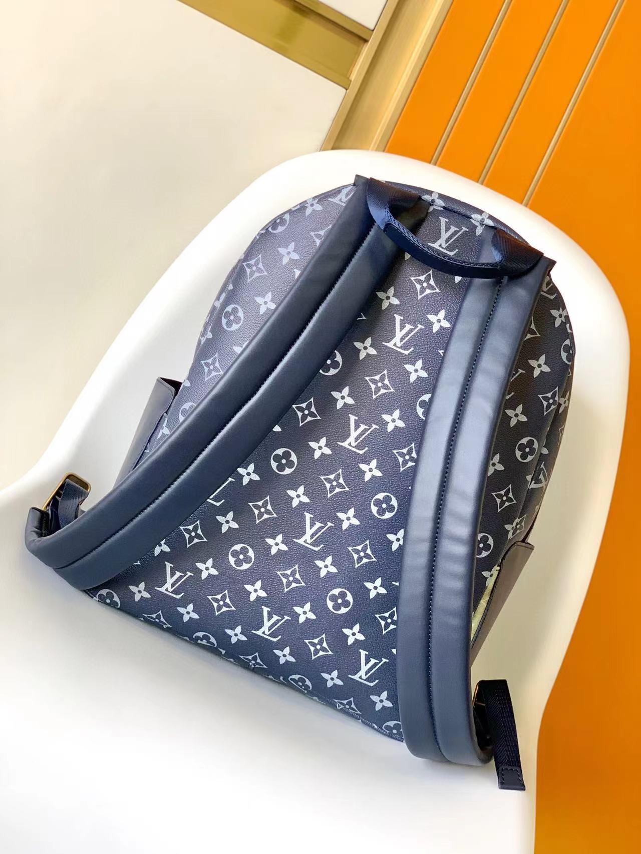 LV Backpack(AAAA)-077