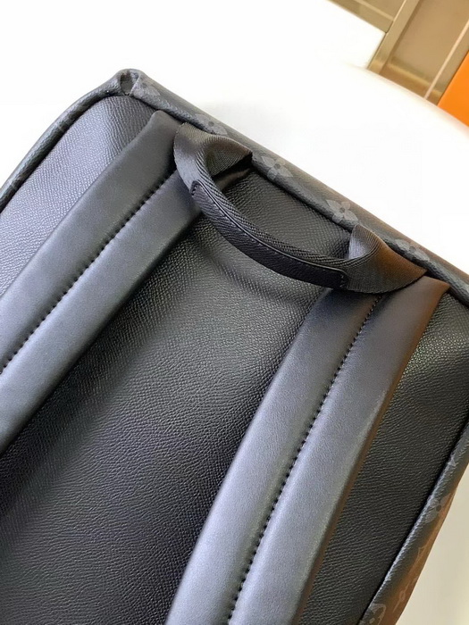 LV Backpack(AAAA)-090