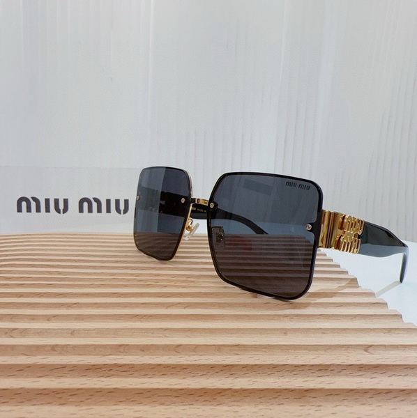 M*um*u-384