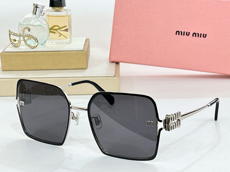 M*um*u-042
