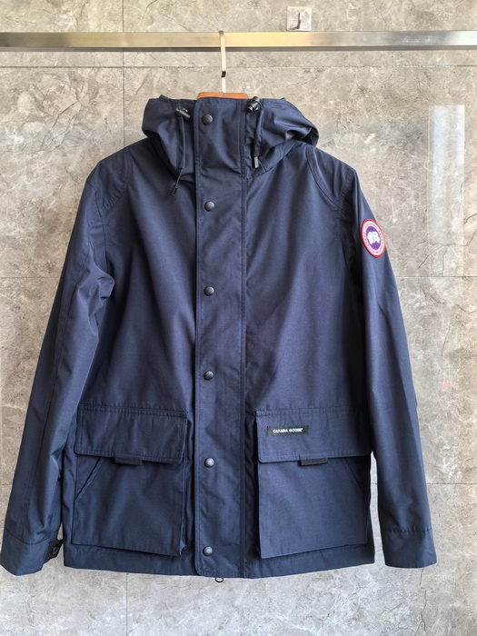 Can*a Go*e jacket-004