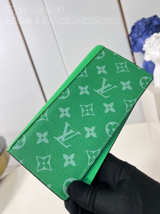 LV Wallets AAA(Men)-045