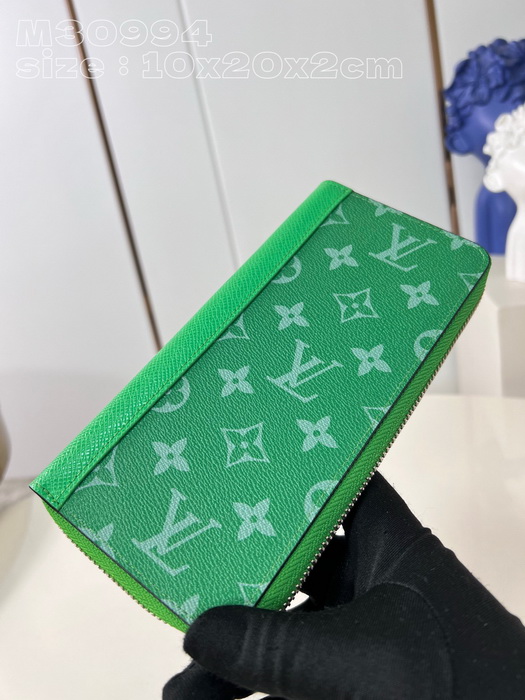 LV Wallets AAA(Men)-047