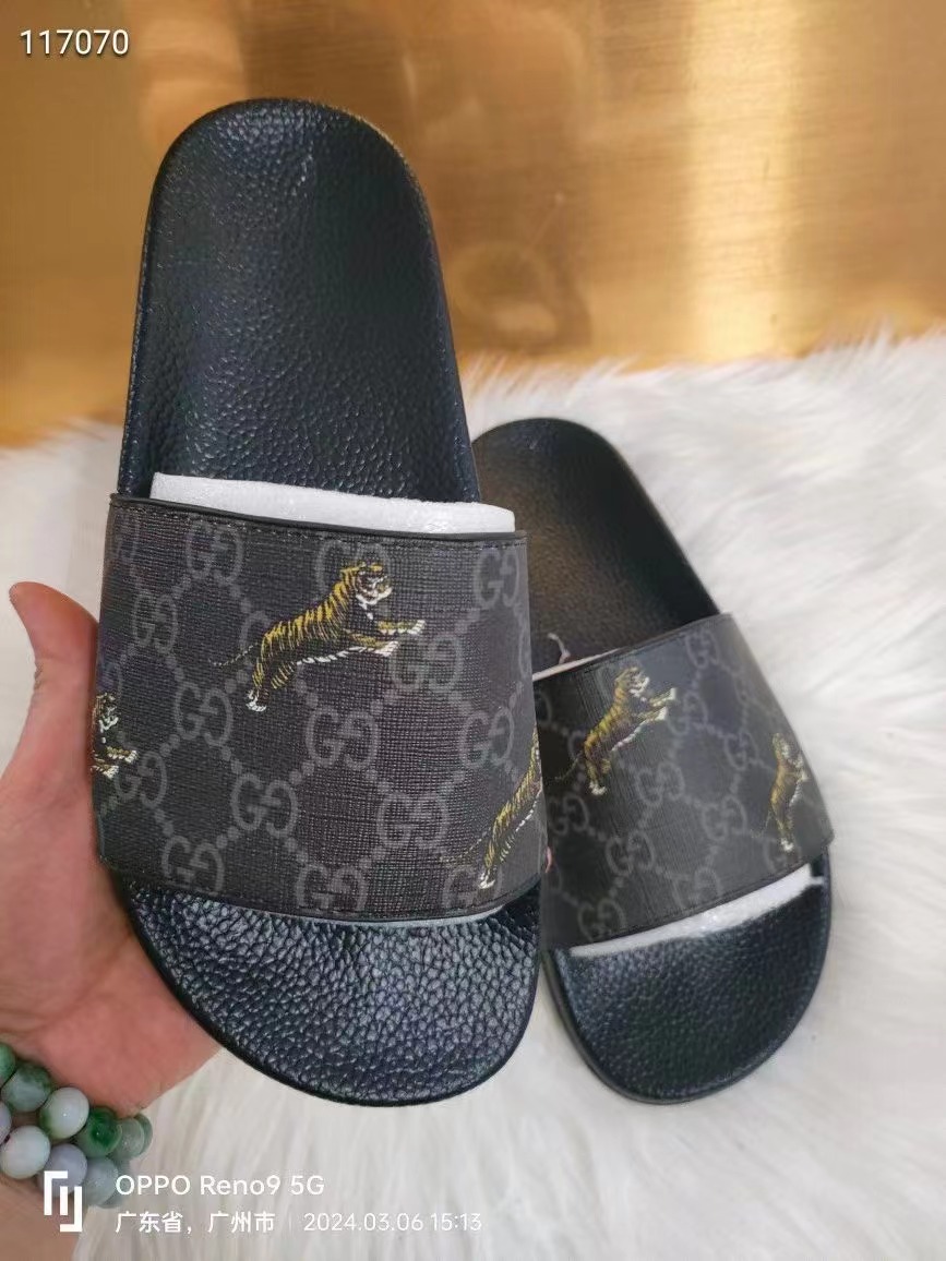 G*u*i slippers(aaa)-462