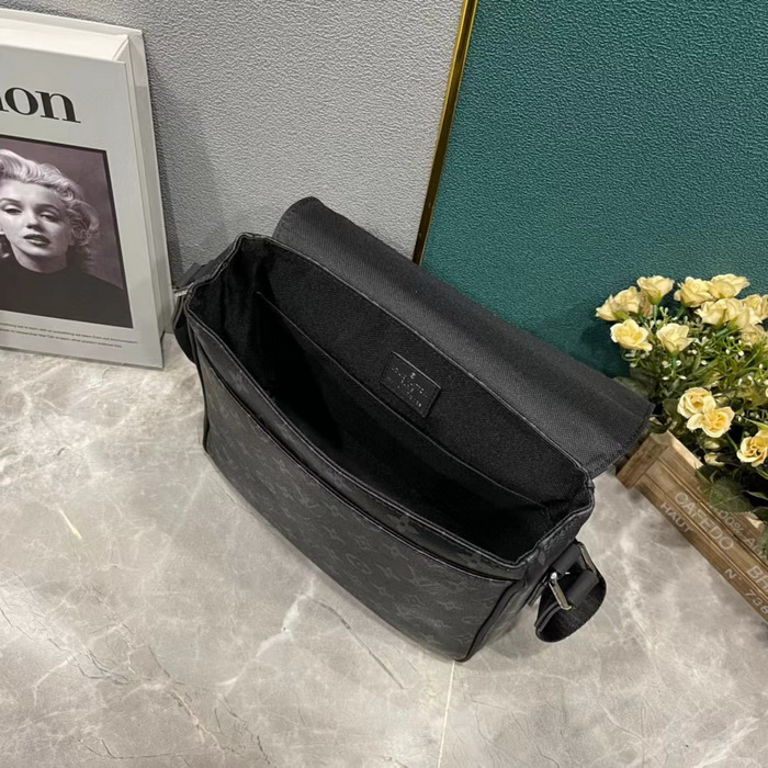 LV Handbags AAA(Men)-147