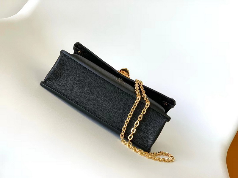 LV Handbags AAA(Women)-202