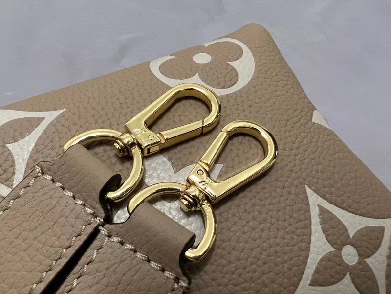 LV Handbags AAA(Women)-221