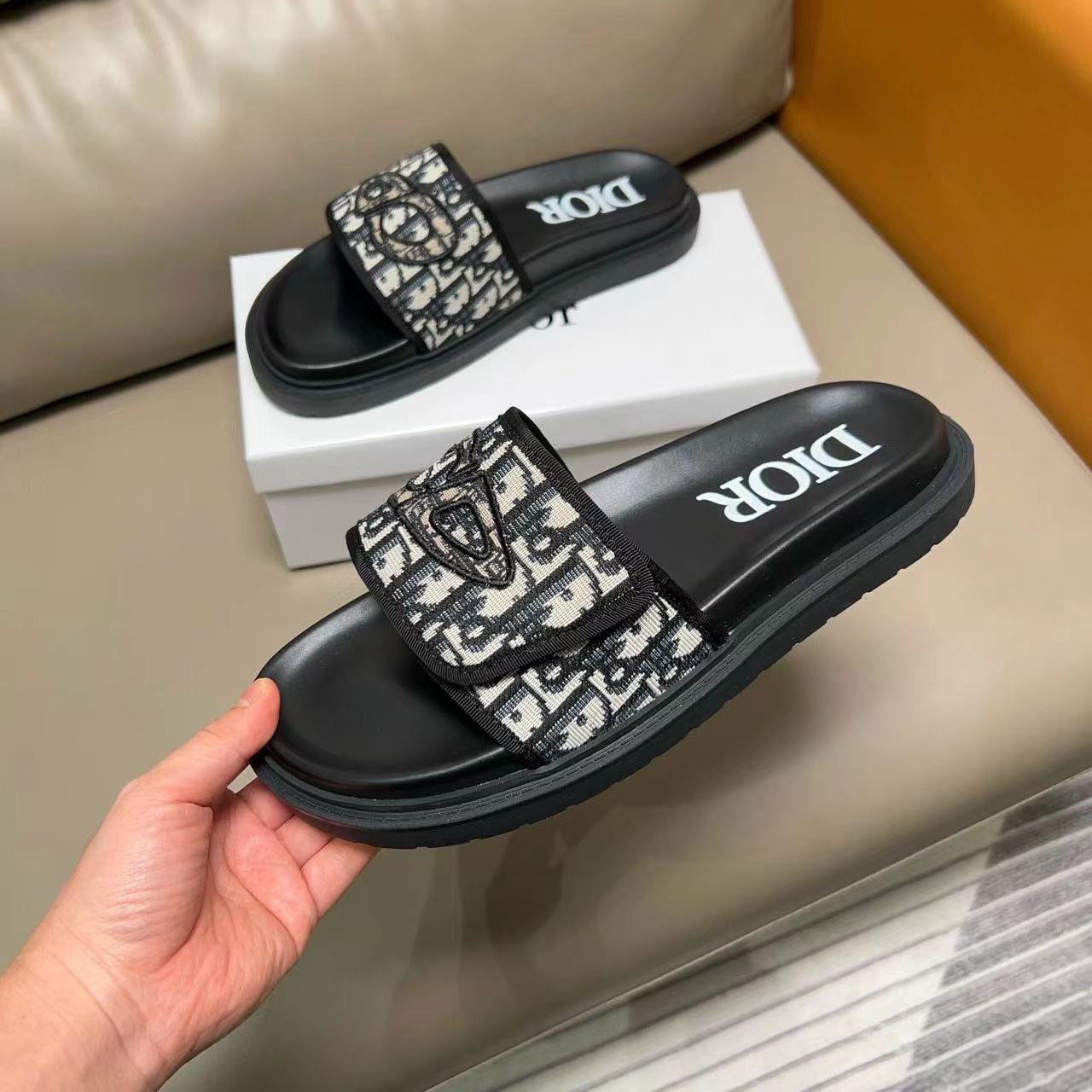 D*or slippers(aaa)-018