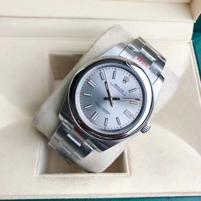 R*l*x watches-166