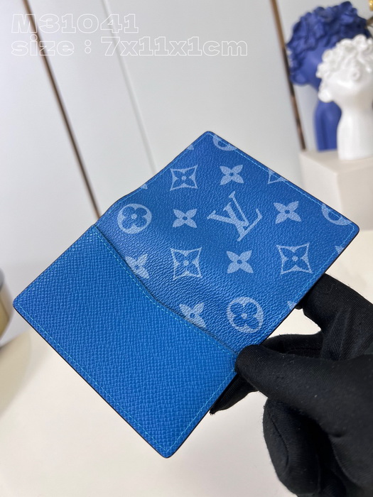 LV Wallets AAA(Men)-038