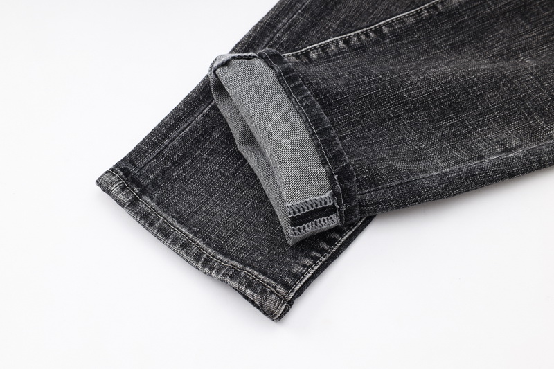 LV Jeans-005