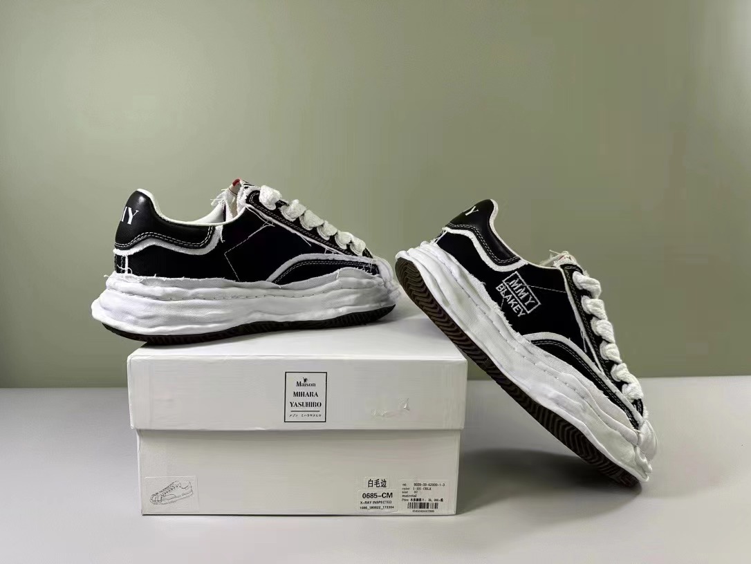 MMY Shoes(AAA)-090