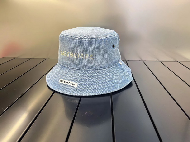 Ba*len*cia*ga cap-032
