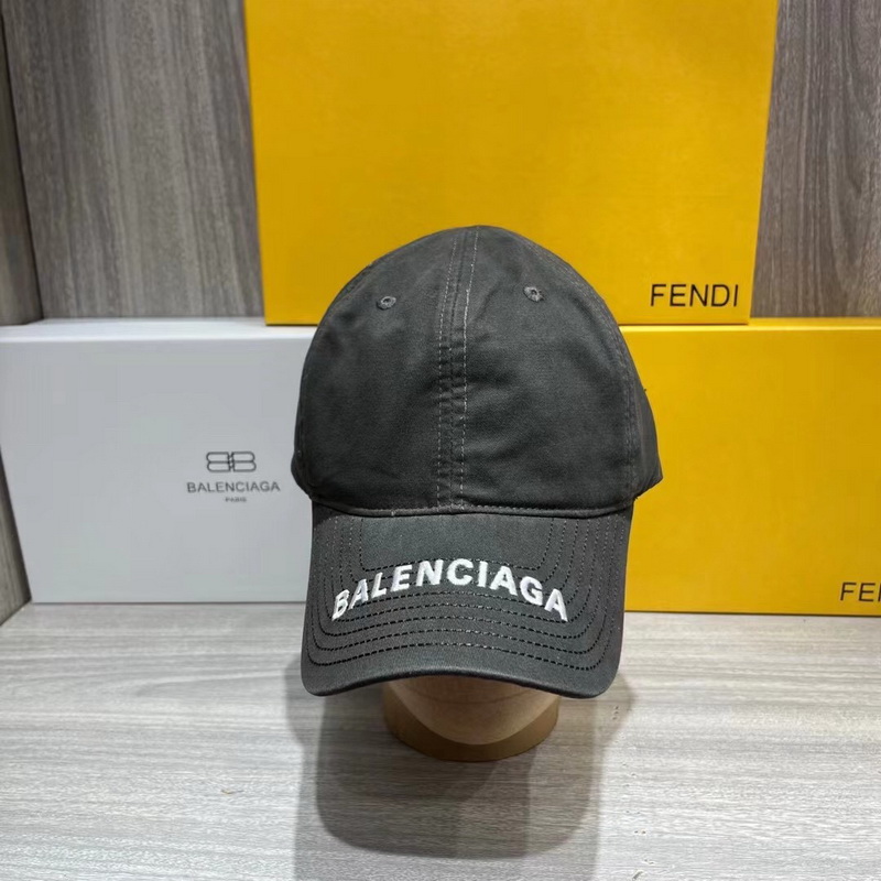 Ba*len*cia*ga cap-130