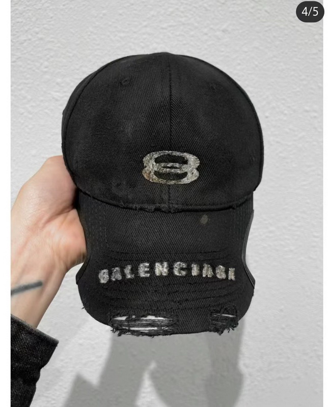 Ba*len*cia*ga cap-210