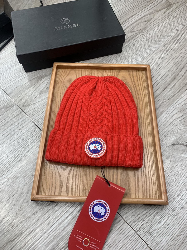Can*a Go*e beanies-020