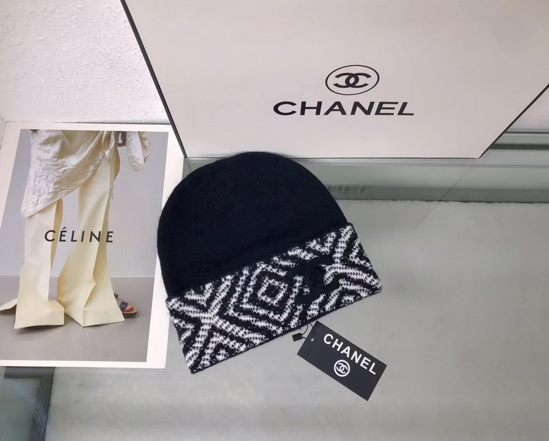 Ch*el beanies-015