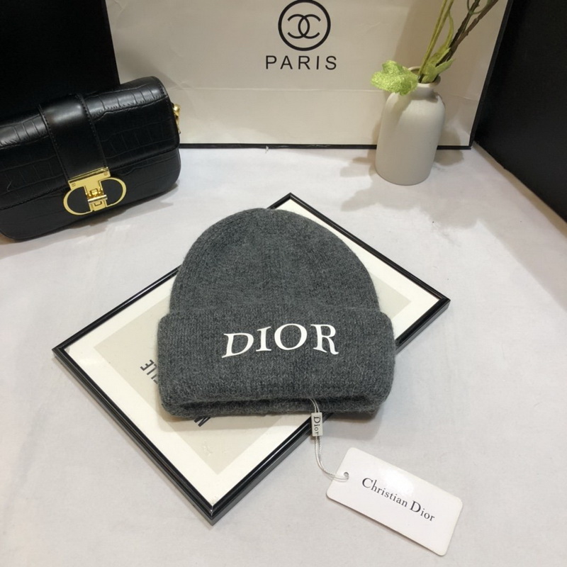 D*or beanies-013