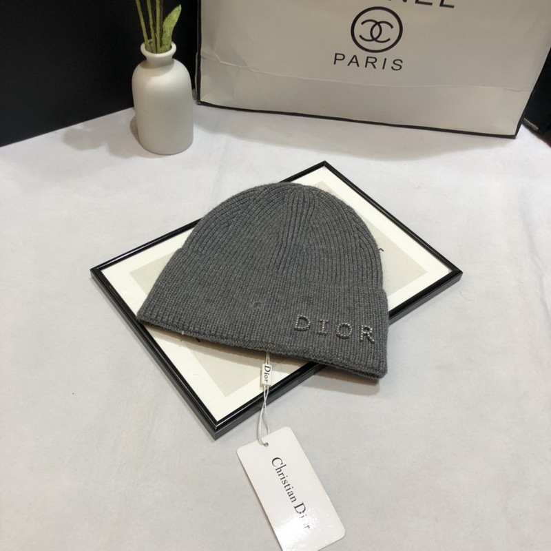 D*or beanies-029